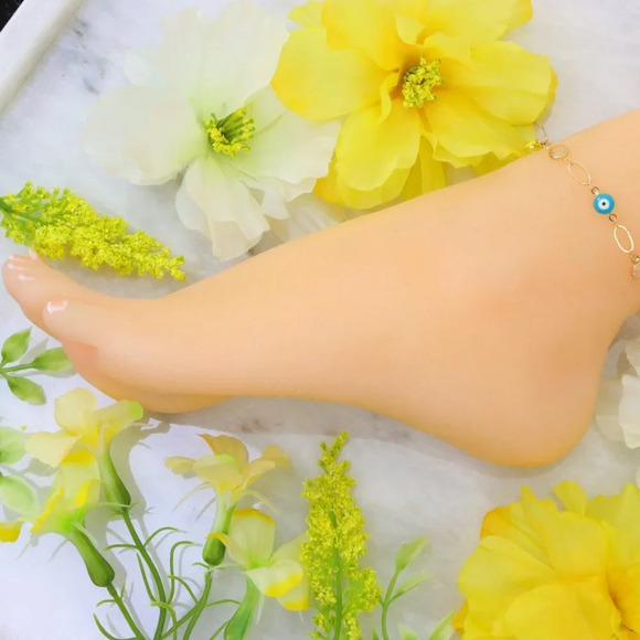 Minimalist Anklet, Sleek & Modern Design, Women’s Fashion, YC110112-A - Picture 4 of 10